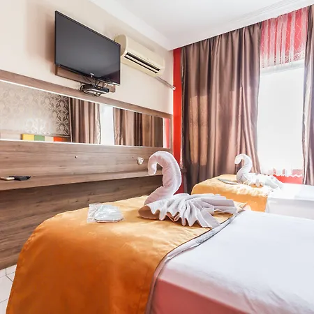 Hotel Twenty Hotel 2*