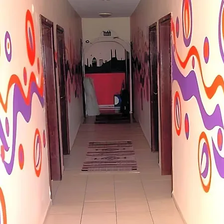 Twenty Hotel 2*