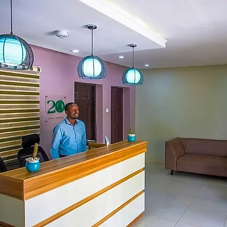 Hotel Twenty 2*