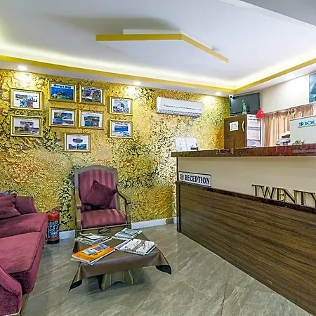 Hotel Twenty 2*