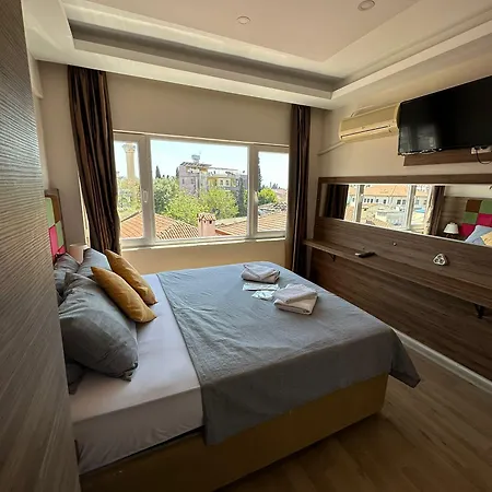 Twenty Hotel