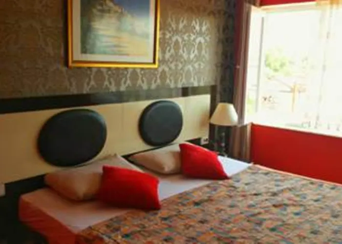 酒店 二十酒店 2*